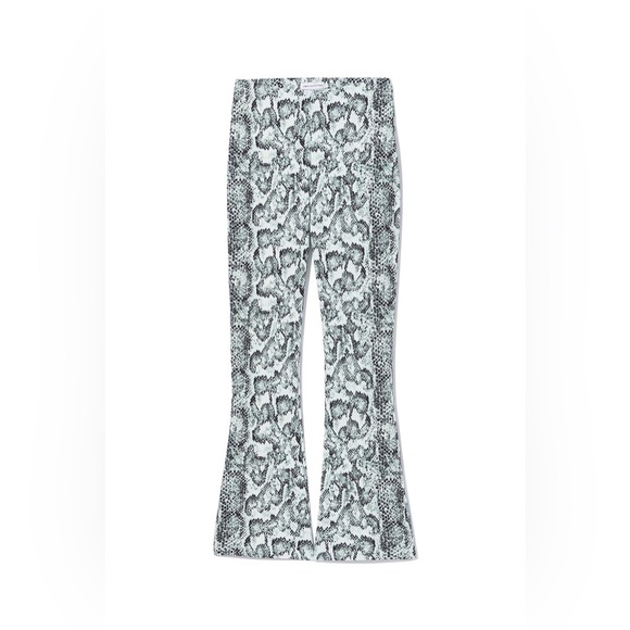 Urban Outfitters Allie Printed Kick Flare Pant- Medium - Picture 5 of 14